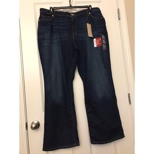 Levi’s 580 Women’s Curvy Boot Cut Jeans Size 22